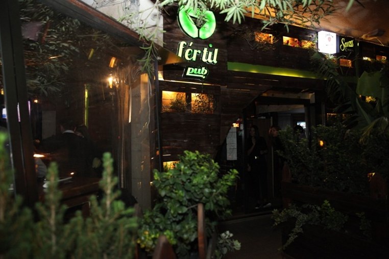 Valentine's at Fertil Pub